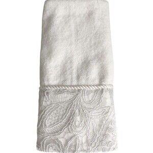 Avanti Grace Fingertip Towel White Embroidered Lace Hem Bathroom 11x18"